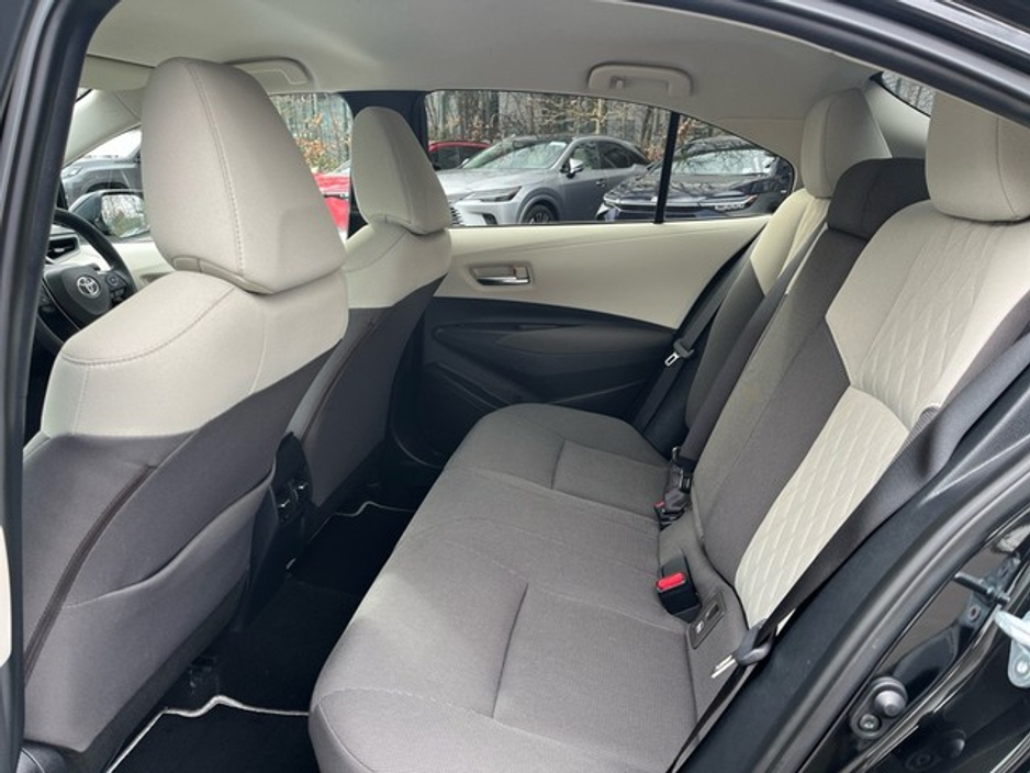 2021 Toyota Corolla - image 7