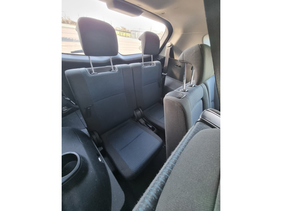 2018 Toyota Verso - image 12