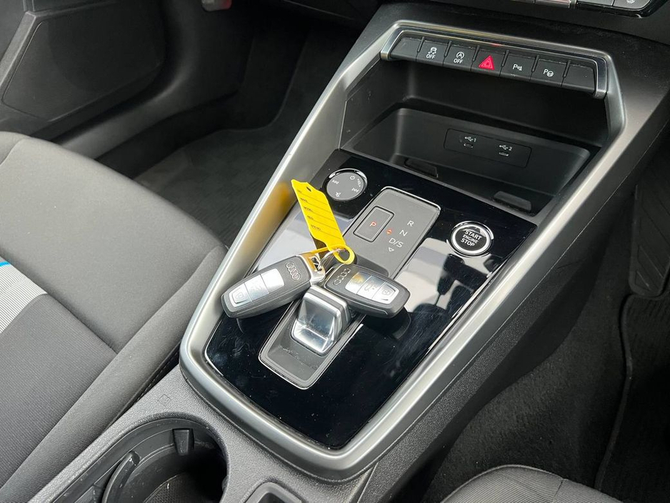 2021 Audi A3 - image 11