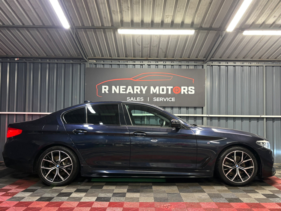 2019 BMW 5 Series - image 4