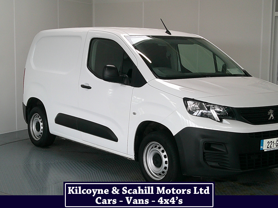 2022 Peugeot Partner - image 11