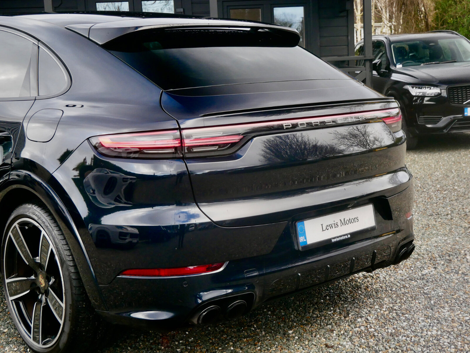 2023 Porsche Cayenne 3.0 V6 E-Hybrid 4WD Auto €87,950