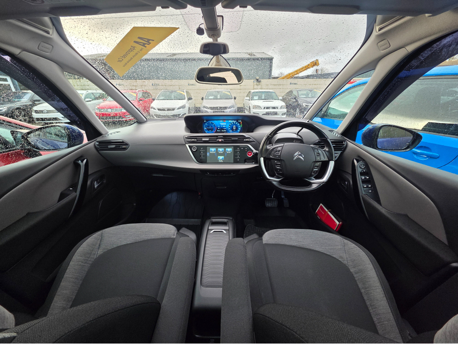 2017 Citroen C4 SpaceTourer 2.0 HDI AUTO HIGH SPEC €16,999
