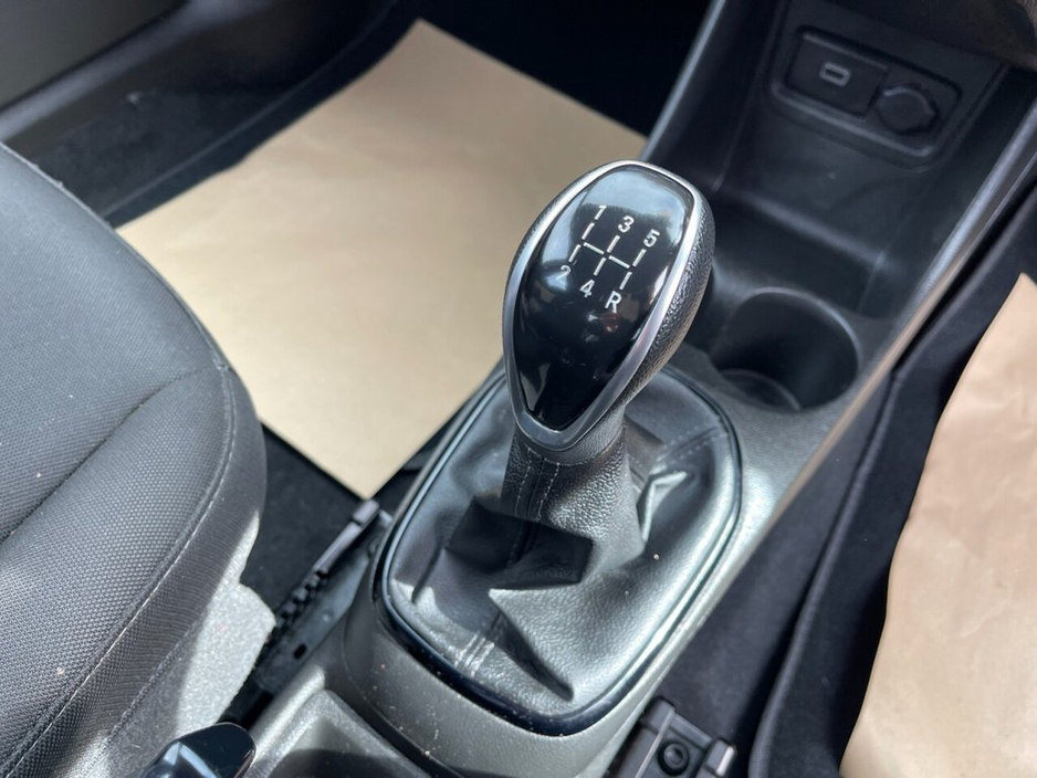 2019 Vauxhall Viva 1.0i SE Hatchback 5dr Petrol Manual Euro 6 (73 ps)