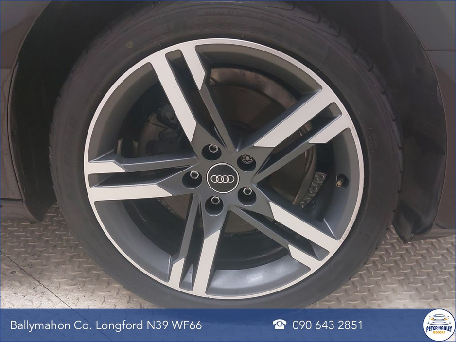 2024 Audi A4 30 TDI 136HP S Tronic SE €41,900