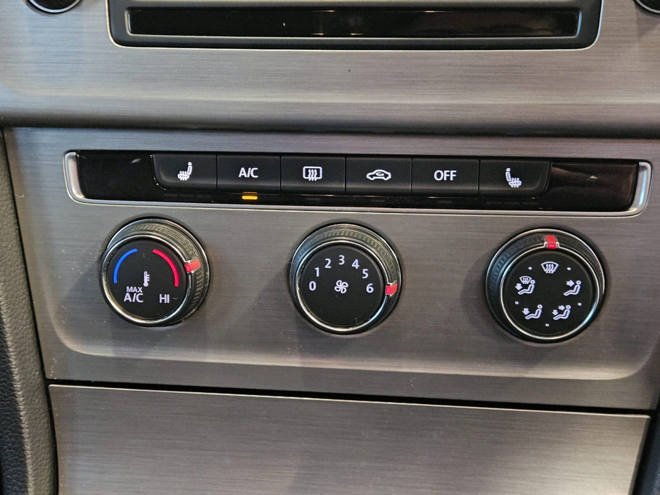 2016 Volkswagen Golf 1.6 TDI 5DR 110HP BlueMotion