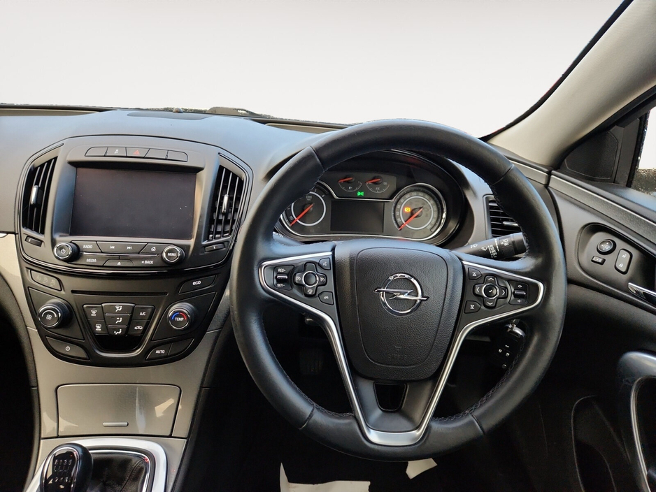 2017 Opel Insignia 1.6CDTI 136PS SC €7,950