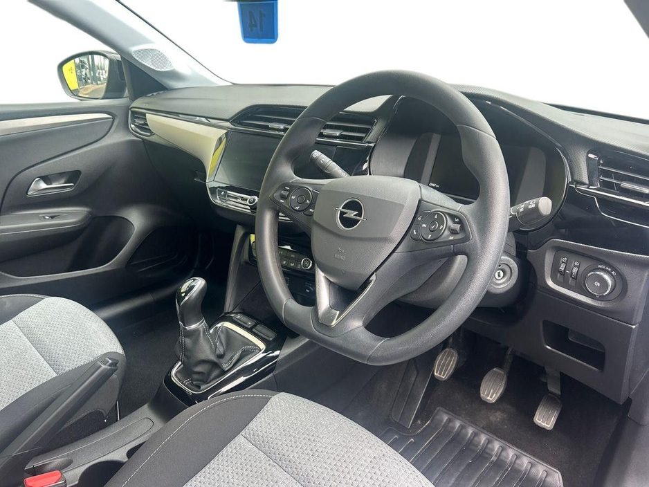 2025 Opel Corsa - image 5
