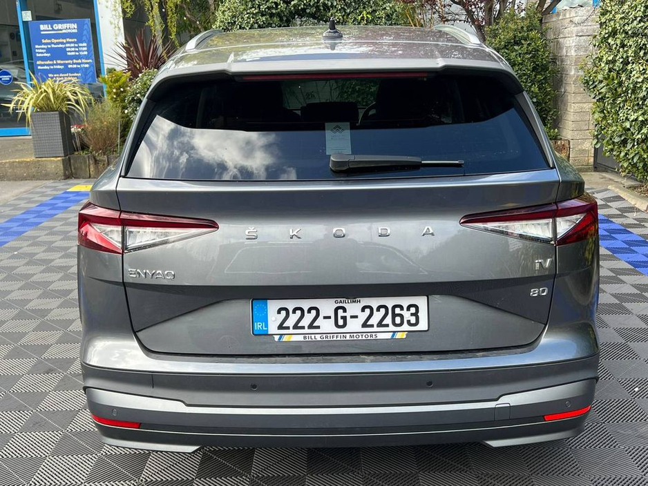 2022 Skoda Enyaq - image 18