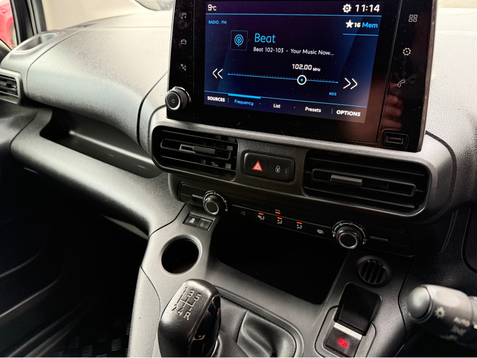 2019 Peugeot Partner PROF PLUS 1.6 HDI FSH €11,950