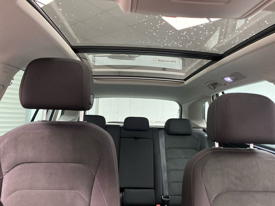 2019 Volkswagen Tiguan - image 20