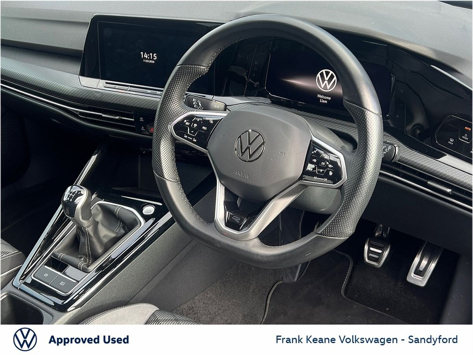 2023 Volkswagen Golf - image 7
