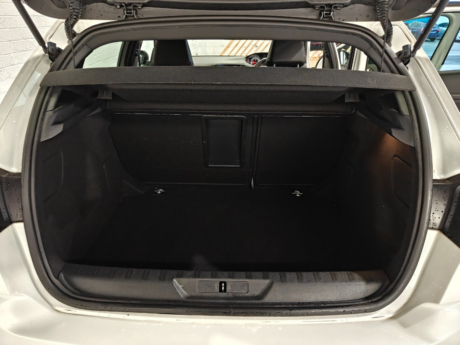 2019 Peugeot 308 - image 22