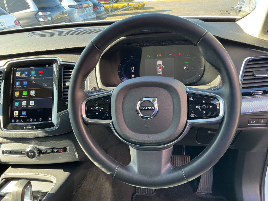 2024 Volvo XC90 - image 14