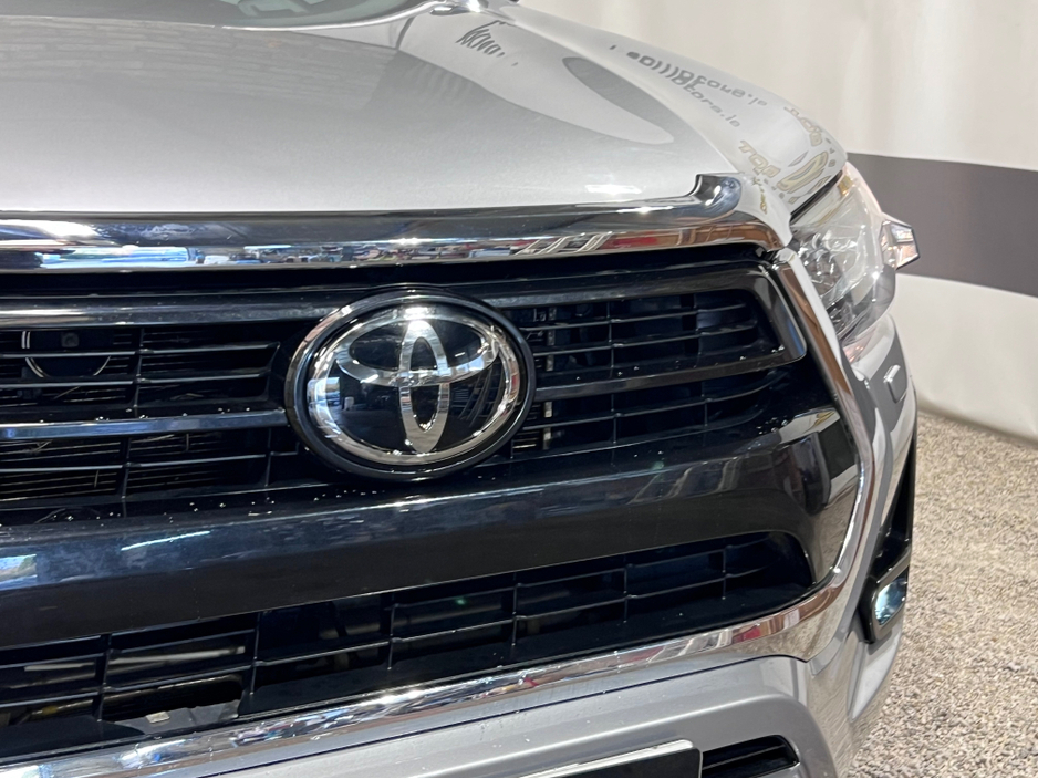 2024 Toyota Hilux Hilux Invicible 2.4tdi auto Double Cab €41,800