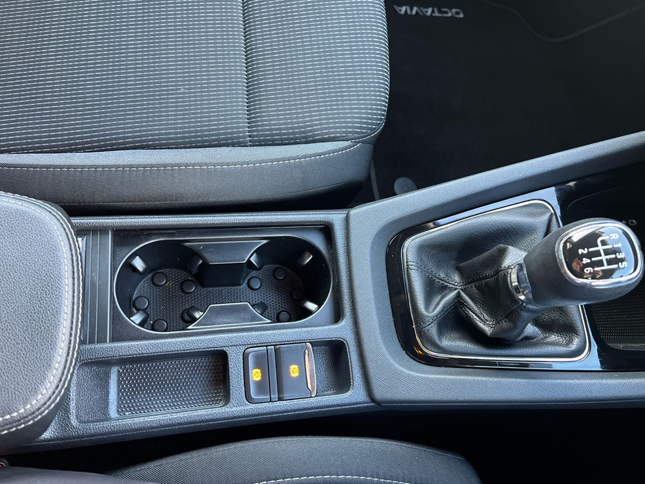 2024 Skoda Octavia OCTAVIA AMB 2.0TDI 115HP €29,750