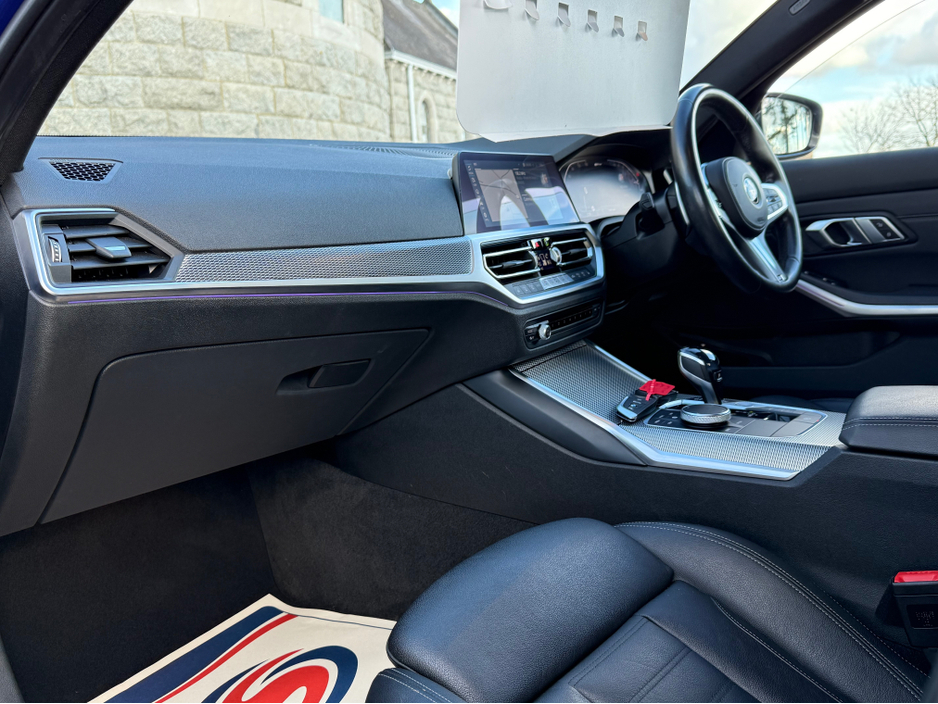2020 BMW 3 Series 330E M SPORT AUTO PLUS €26,995