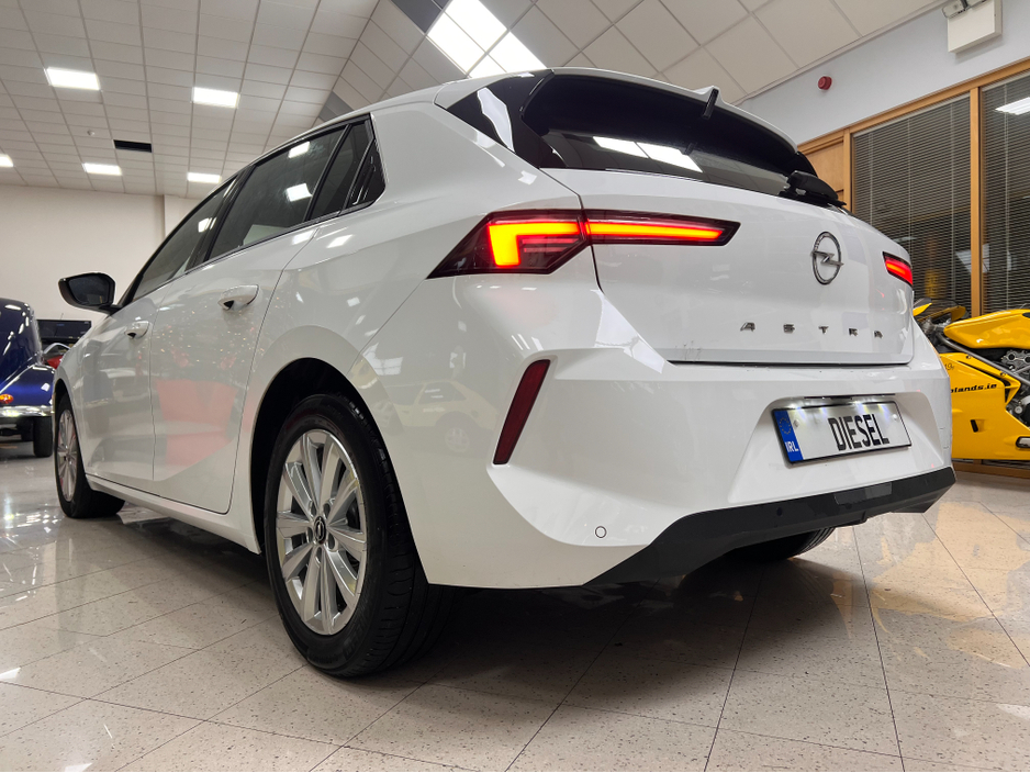 2024 Opel Astra Low Kms AUTOMATIC DIESEL As New **Finance Arranged/High Spec/Automatic www.bolands.ie Est.1955 €26,450
