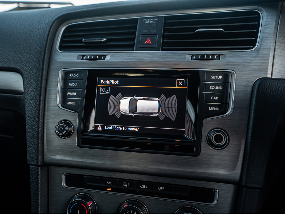 2015 Volkswagen Golf 152 VW Golf 1.6tdi/New NCT/1yr warranty €10,888