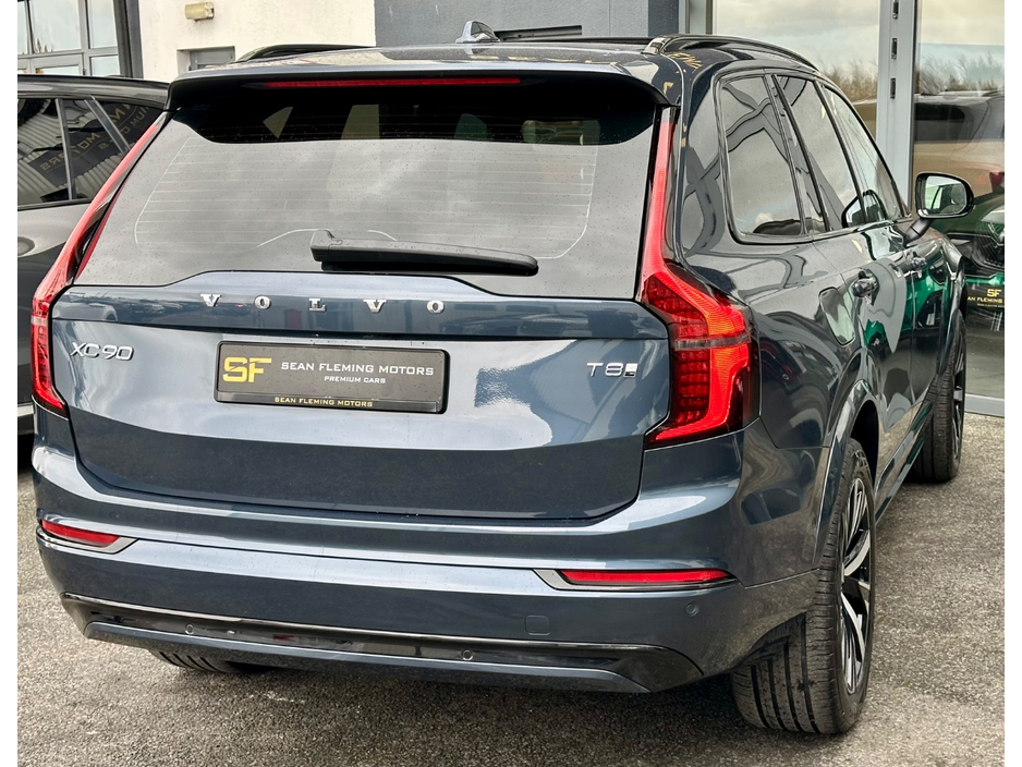 2026 Volvo XC90 - image 25