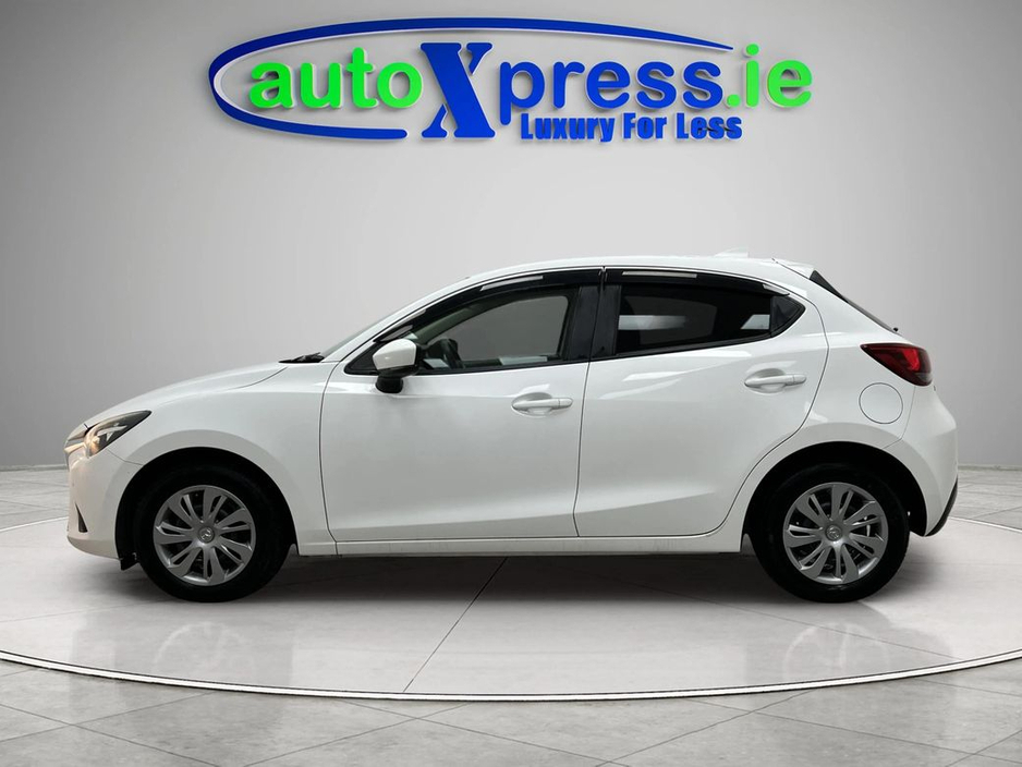 2019 Mazda Demio - image 13