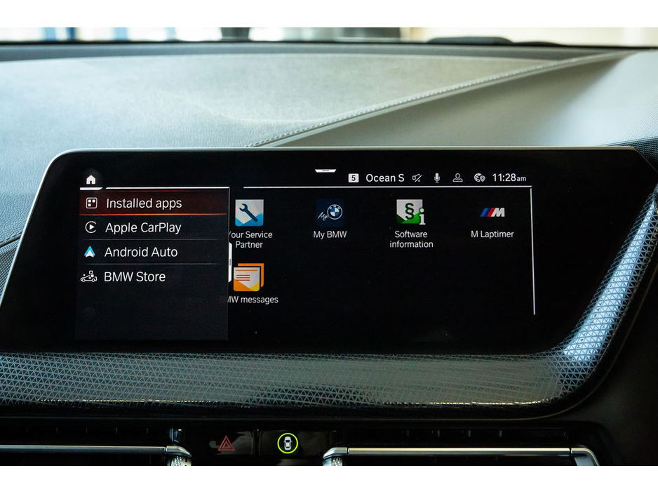 2022 BMW 1 Series - image 34