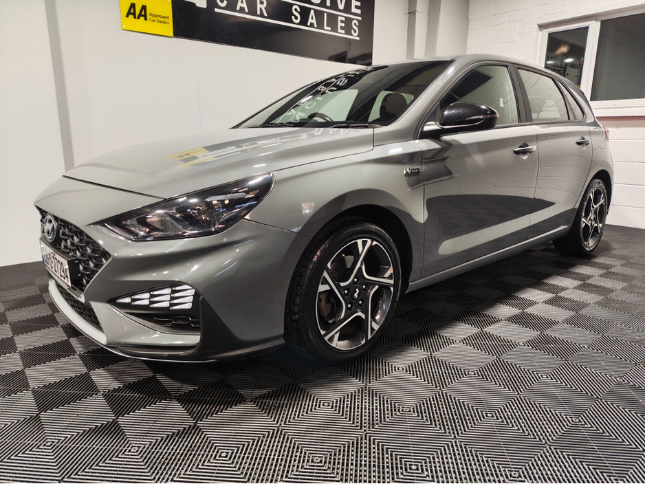 2022 Hyundai i30 - image 5