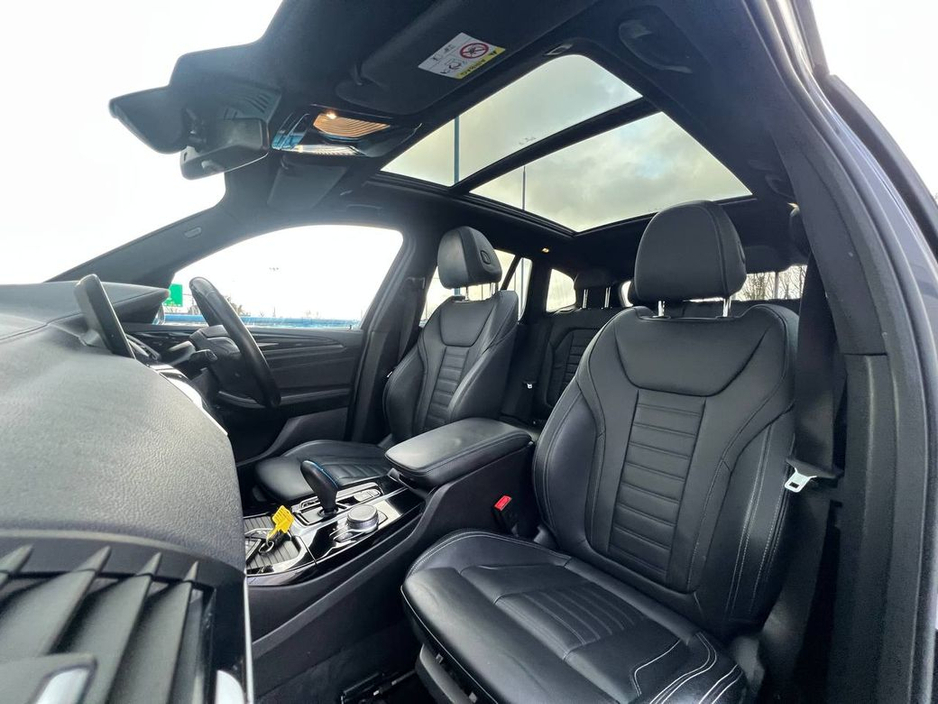 2022 BMW iX3 IX3 // OPENING PAN ROOF // LEATHER HEATED SEATS // DIGITAL CLUSTER // APPLE CARPLAY/ANDROID AUTO €25,900