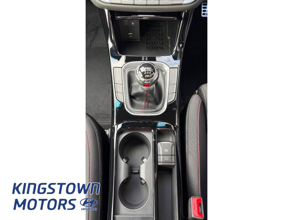 2026 Hyundai i30 - image 21