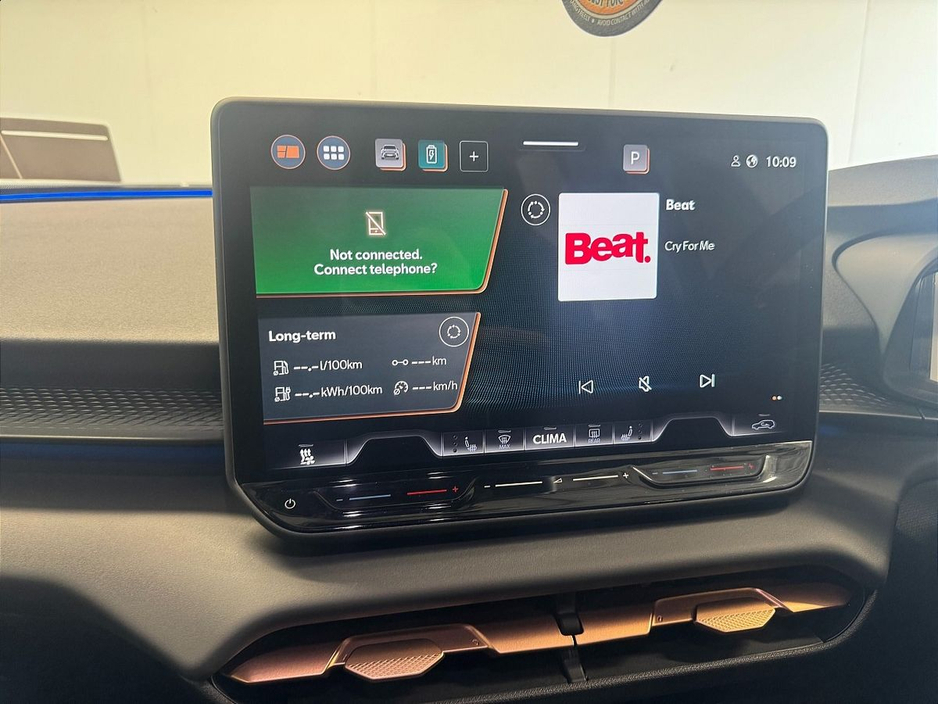 2025 Cupra Terramar - image 8