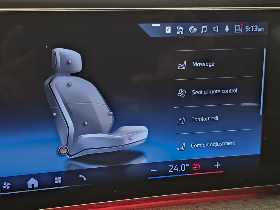 2023 BMW 7 Series - image 19