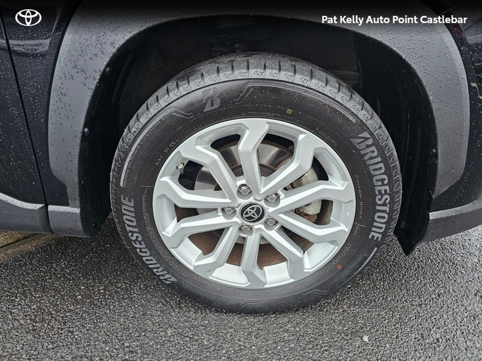 2023 Toyota Corolla Cross COROLLA CROSS LUNA 2.0 €32,500