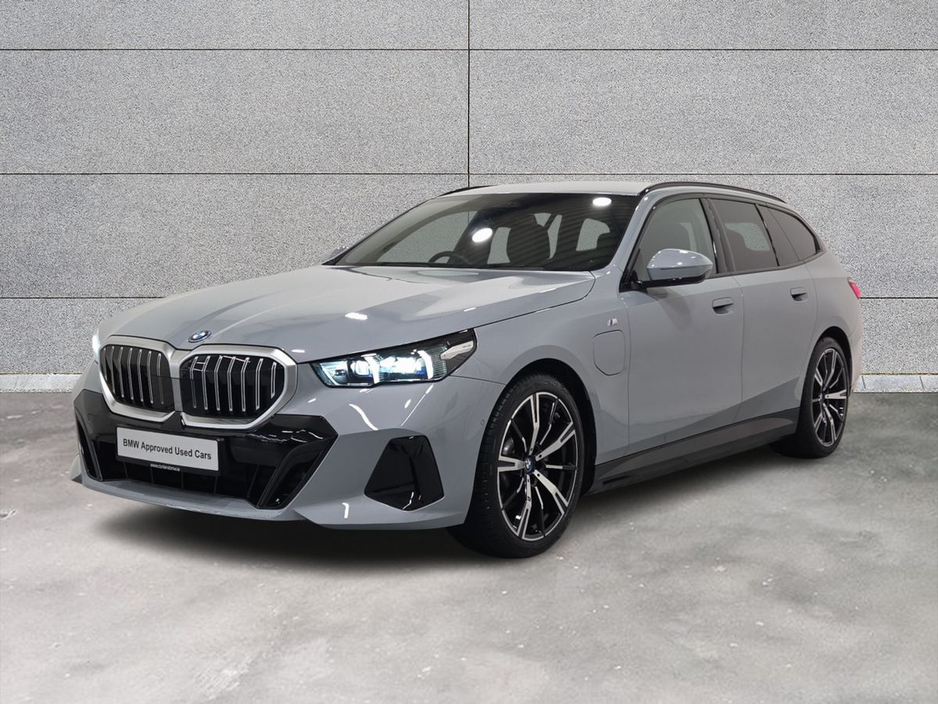 2025 BMW 5 Series 530e M Sport Touring €67,950