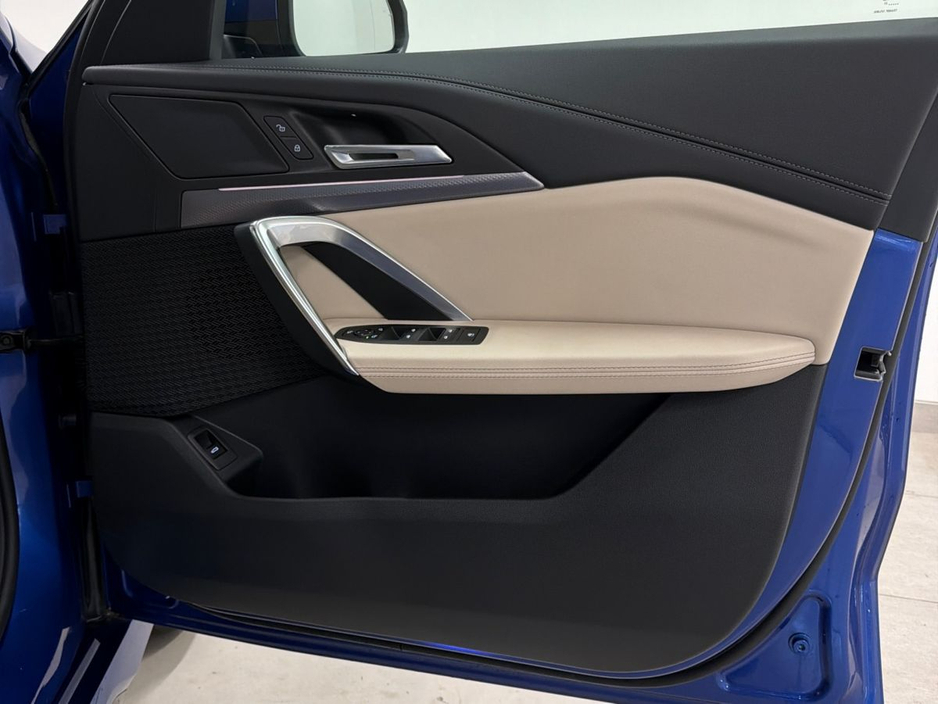 2025 BMW iX1 - image 23