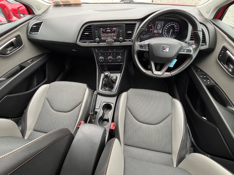 2015 SEAT Leon - image 26