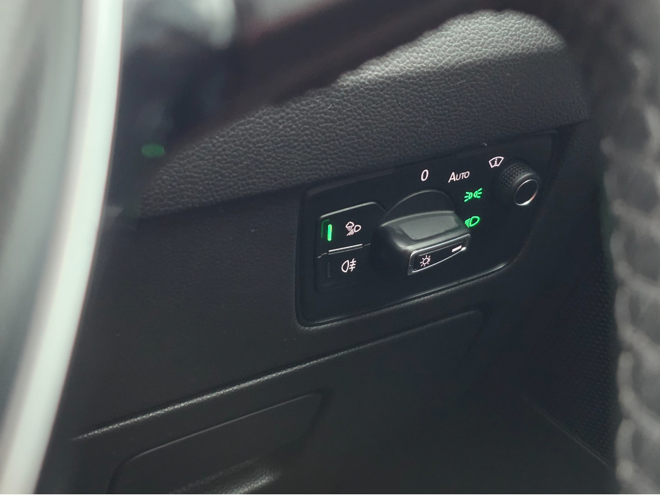 2019 Volkswagen Arteon 2.0 TSI 4 MOTION 280BHP VIRTUAL DASH FULL LEATHER HEATED ELECTRIC SEATS SAT NAV CARPLAY ANDROID AUTO BLIND SPORT PARKING SENSORS SELF PARKING ASSIST 360 CAMERA €30,950