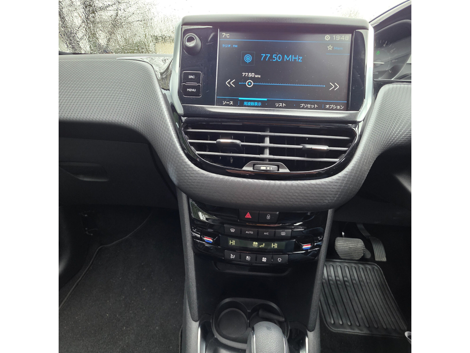 2017 Peugeot 208 1.2 PureTech 68bhp Access 3 dr €11,450