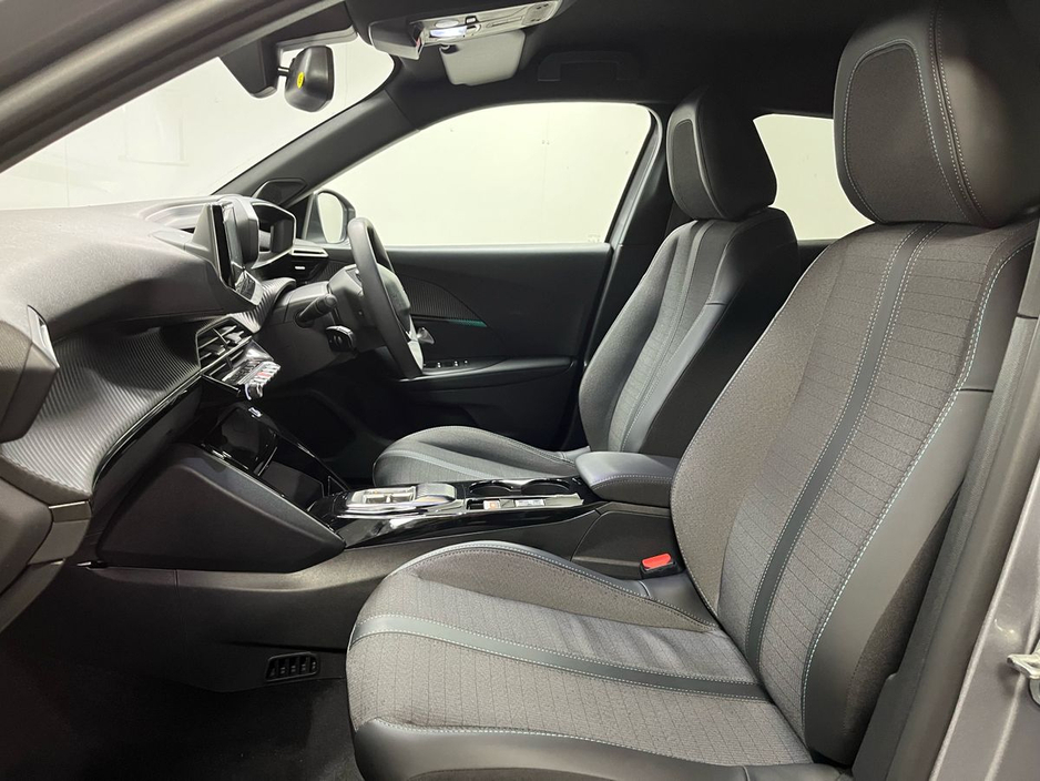 2023 Peugeot 2008 - image 19