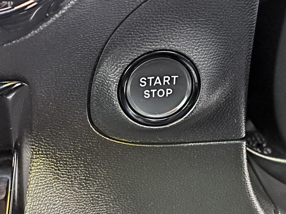 2025 Opel Mokka - image 34