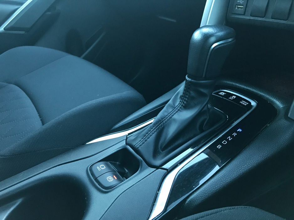 2023 Toyota Corolla Cross SPORT - GRANDONS €32,995