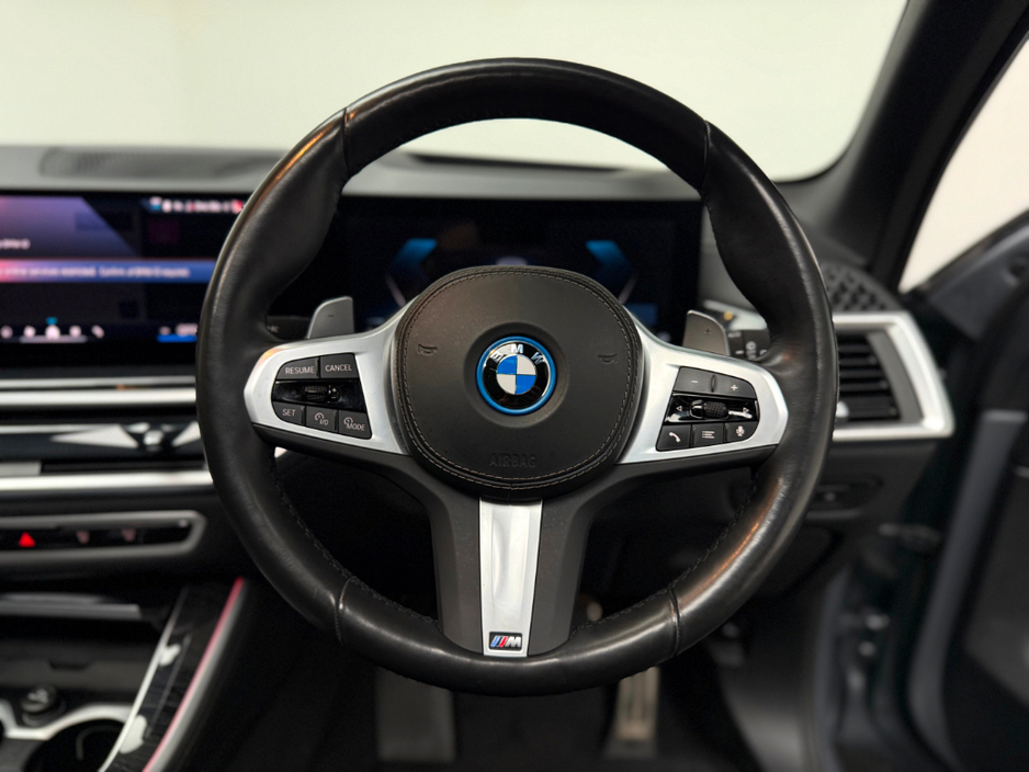 2024 BMW X5 - image 23