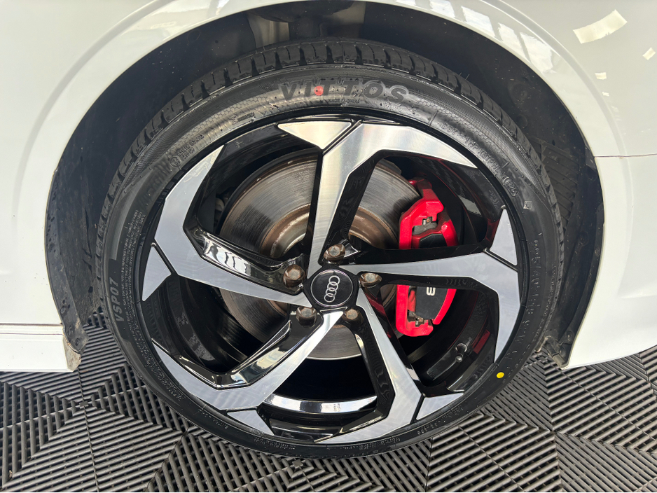 2015 Audi S3 - image 7