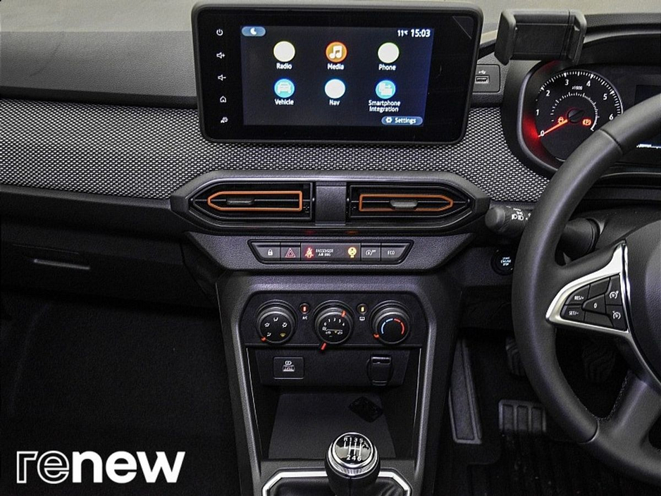 2022 Dacia Sandero Stepway - image 24