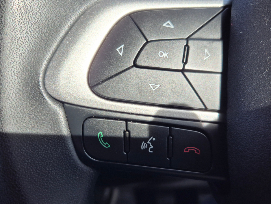 2017 Fiat Tipo - image 9