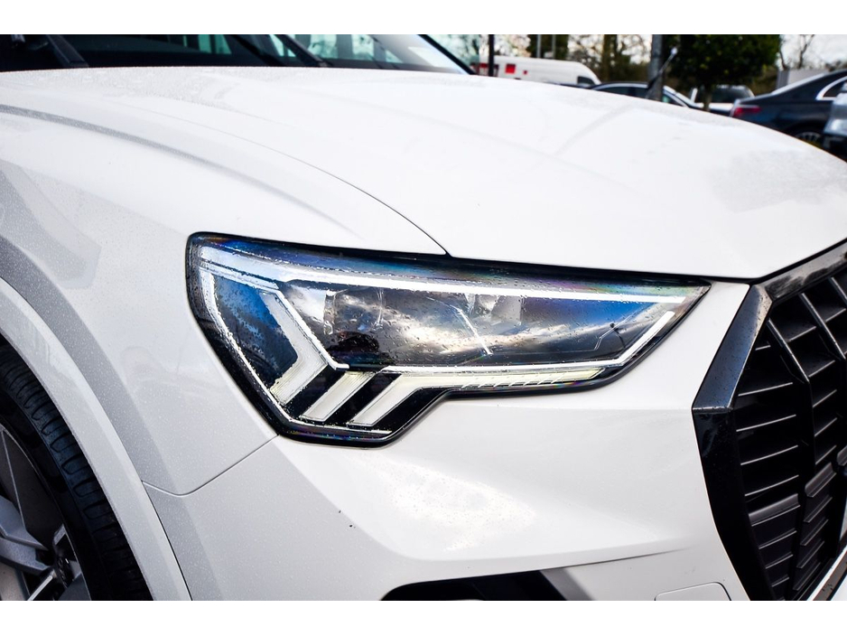 2023 Audi Q3 35 TDI 150HP S Tronic S line €43,850