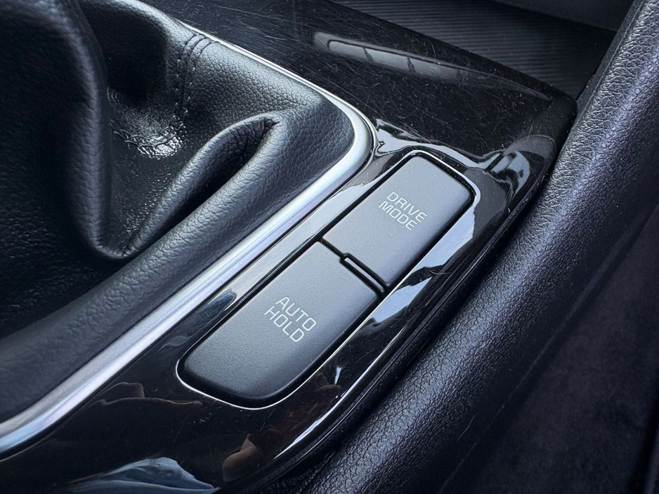 2023 Kia Sportage - image 14