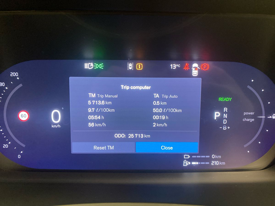 2025 Volvo XC90 - image 22