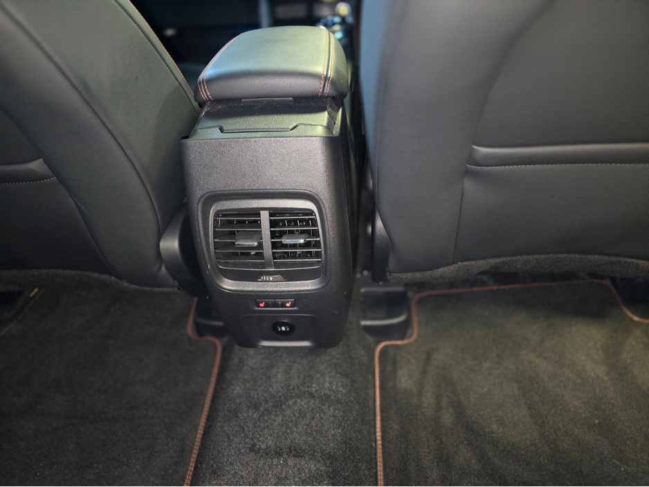 2025 Ford Kuga ST-LINE X PHEV CVT ACTIVE €42,900