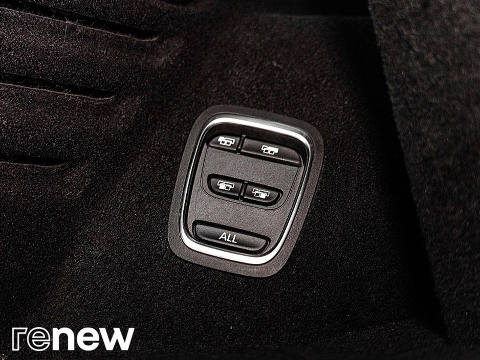 2017 Renault Grand Scenic 1.5 dCi 110 SIGNATURE *7 Seater* €19,900