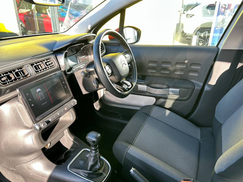 2019 Citroen C3 - image 2